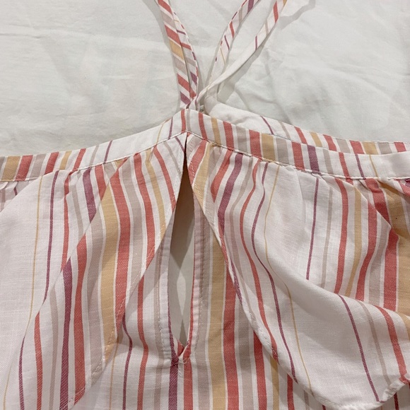 Express Cold Shoulder Halter Top - Picture 2 of 2